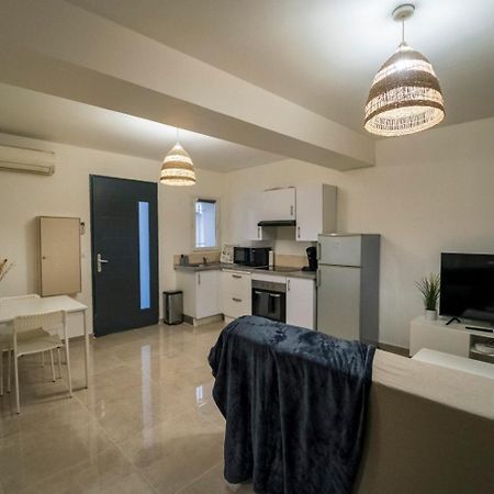 Appartement Des Carmes Nîmes Zewnętrze zdjęcie
